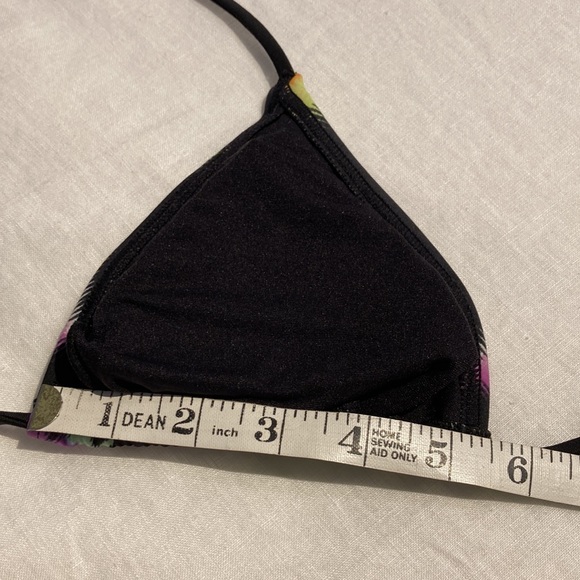 Rip curl bikini top with beads size small - Picture 9 of 14